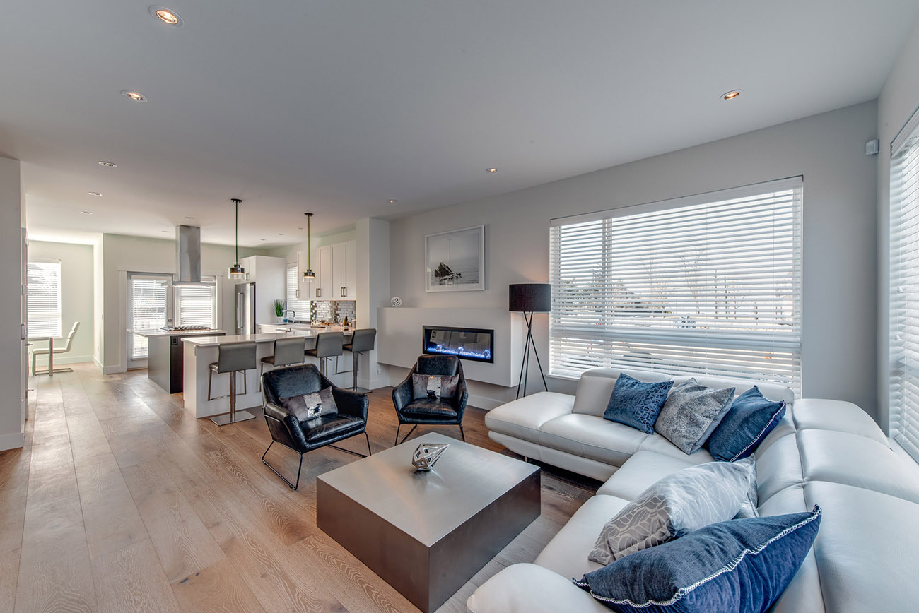 09 Okanagan Condo