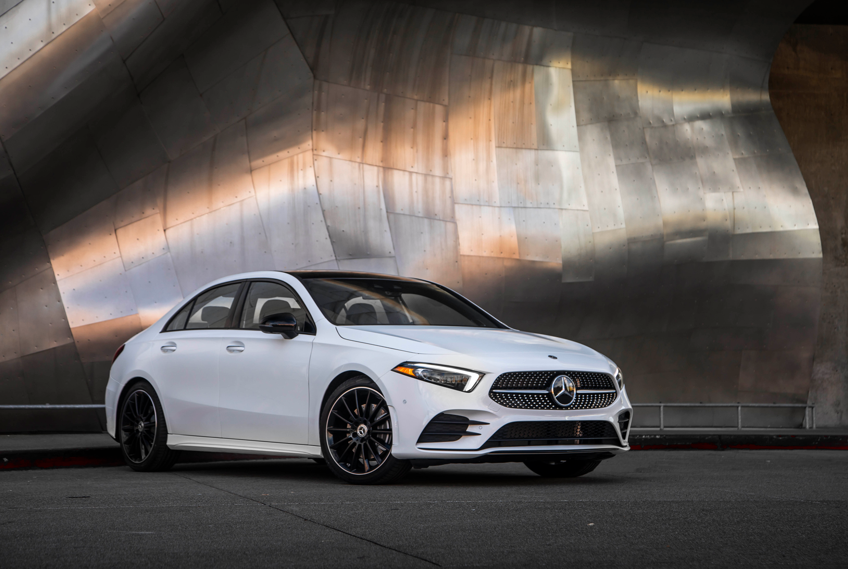 Luxury Cars Header