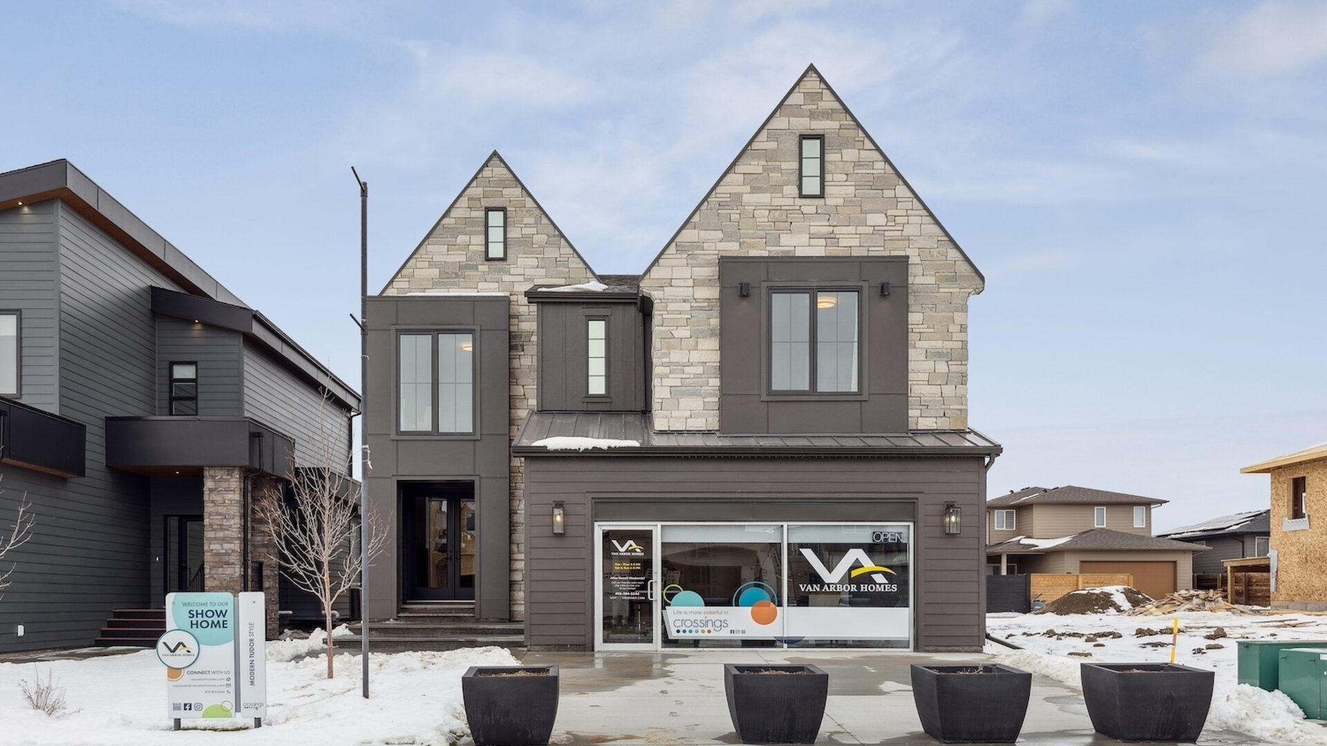 12 08 2025 Stride 684 Devonia Rd W 01