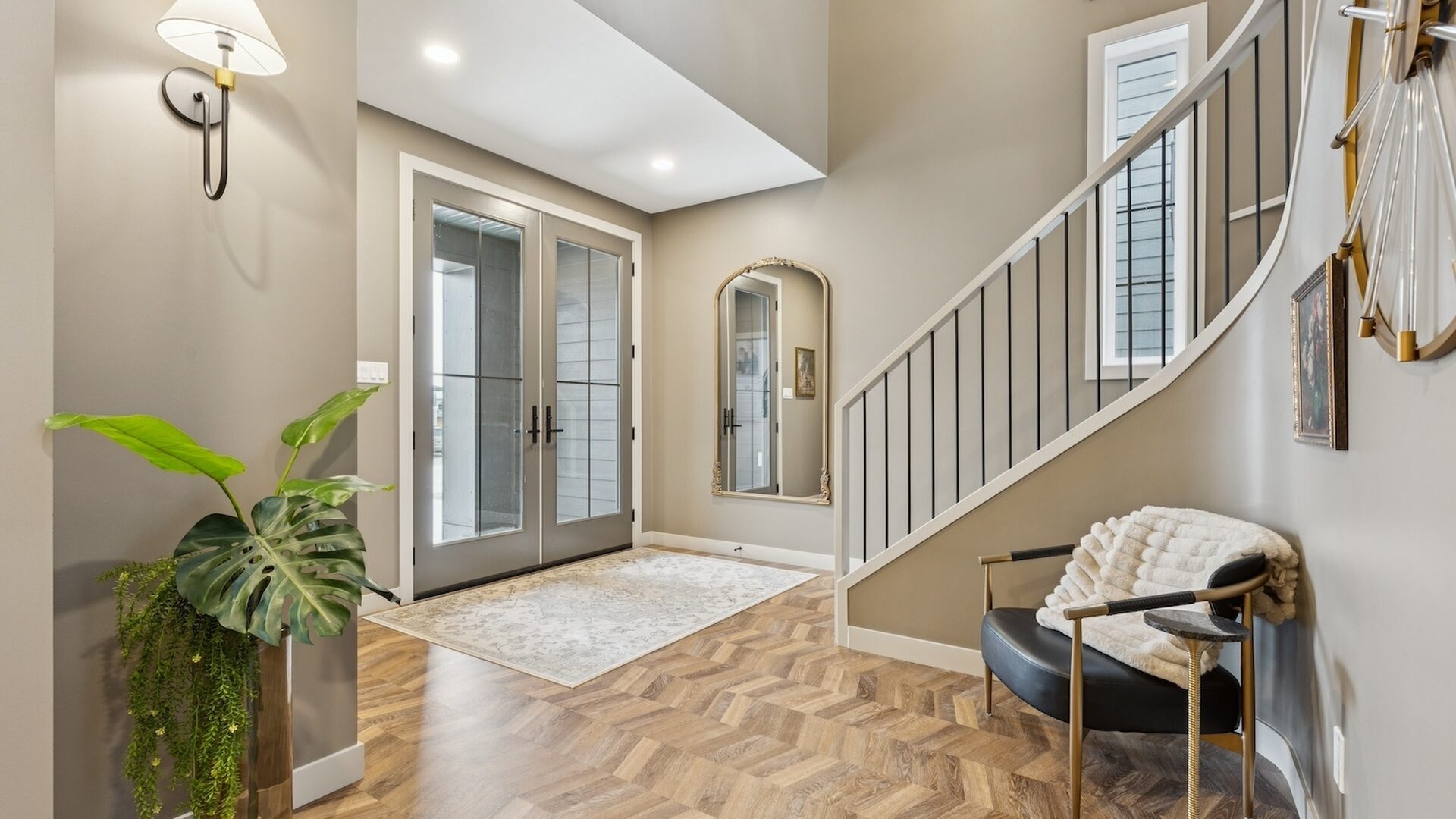 12 08 2025 Stride 684 Devonia Rd W 06