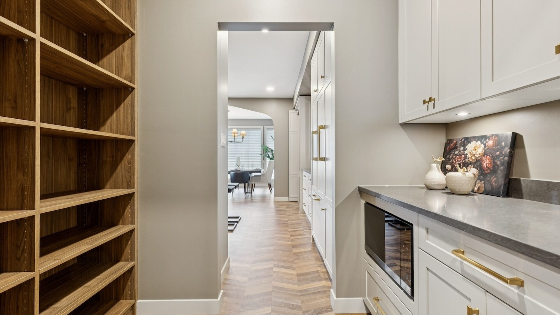 12 08 2025 Stride 684 Devonia Rd W 30