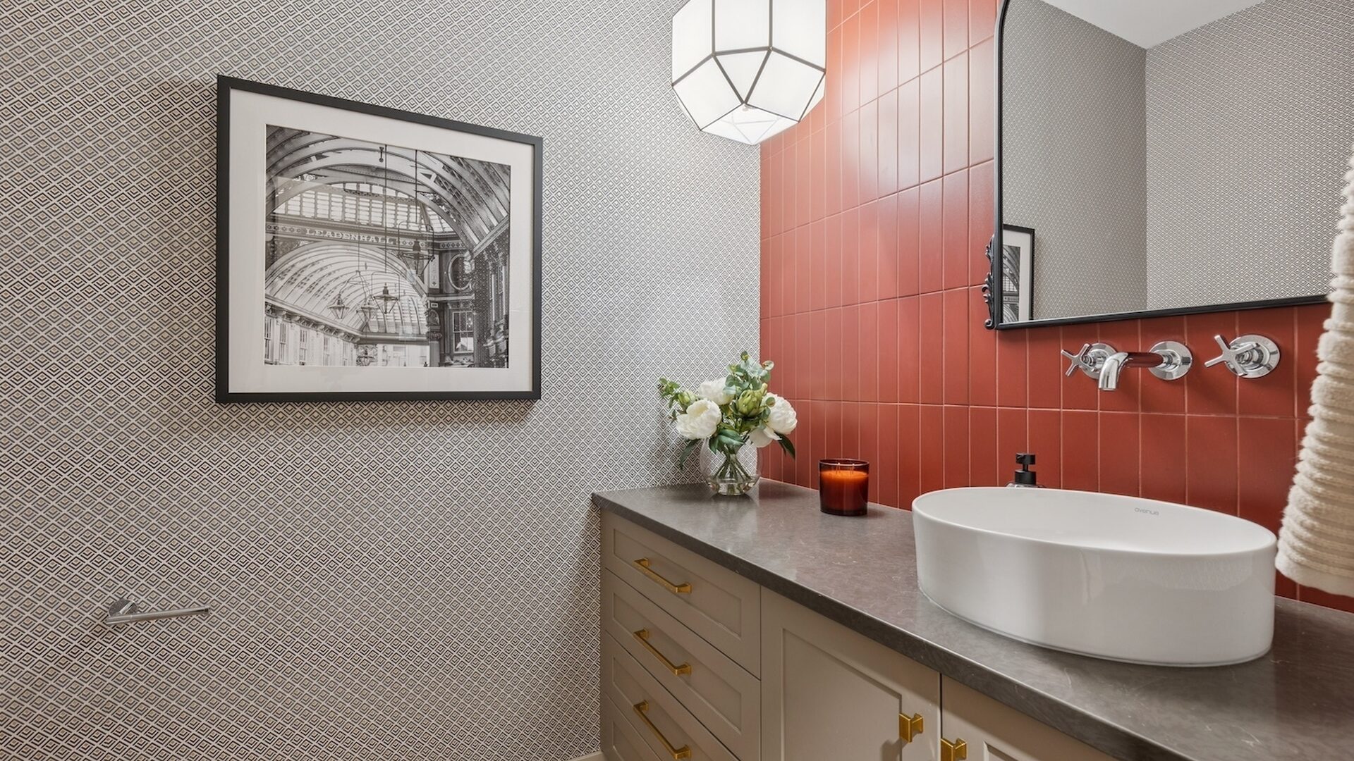 12 08 2025 Stride 684 Devonia Rd W 32