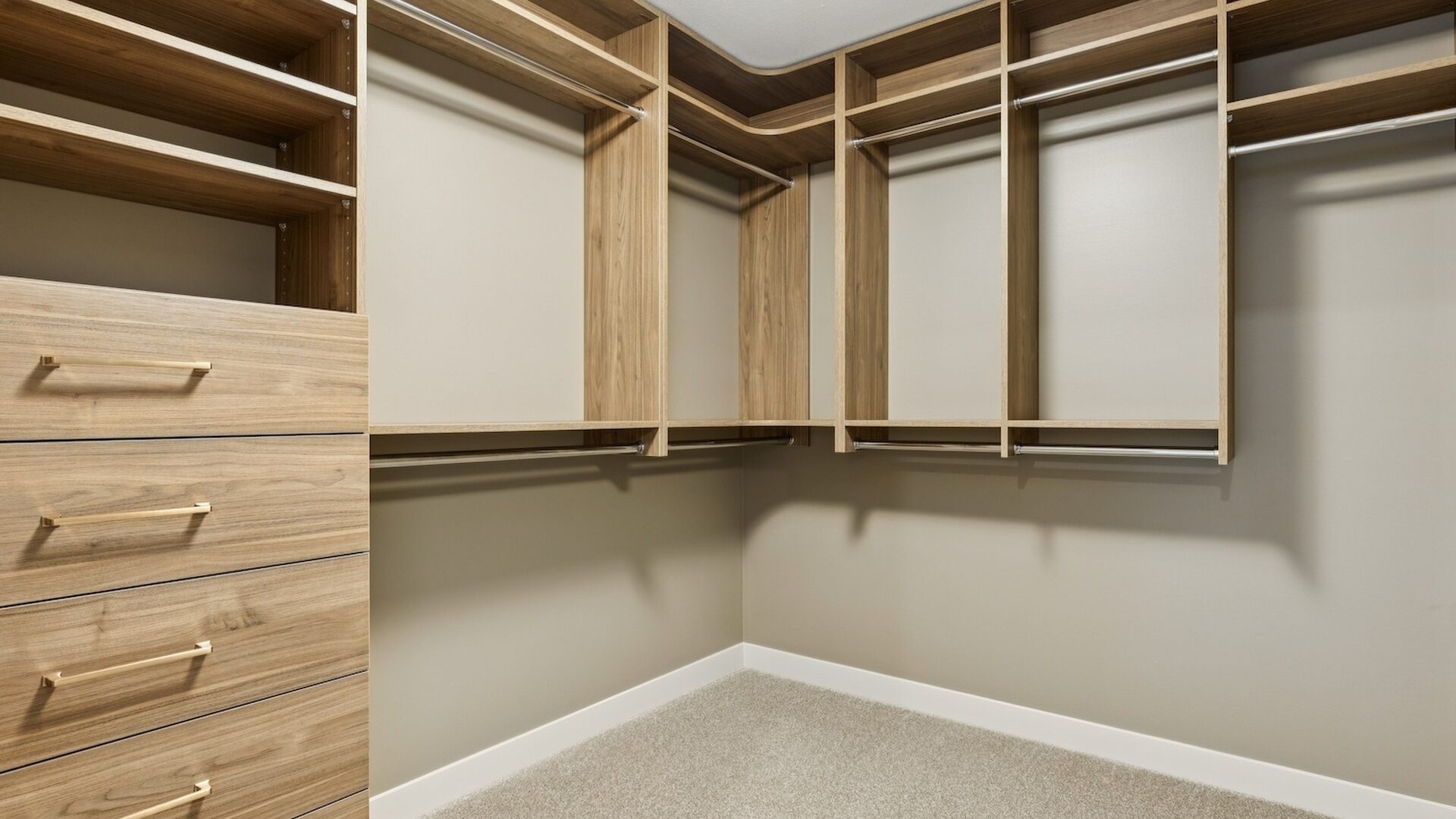 12 08 2025 Stride 684 Devonia Rd W 54