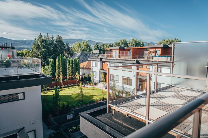 02 Okanagan Condo
