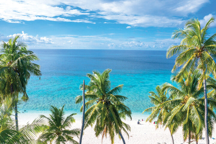 ART 00 C22563 Homepage Carousel Vacations 604x384